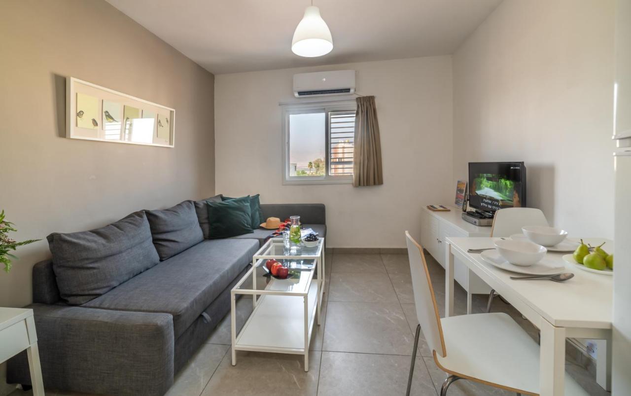 One Bedroom Apartment By Stay Eilat - Eilot Street Экстерьер фото